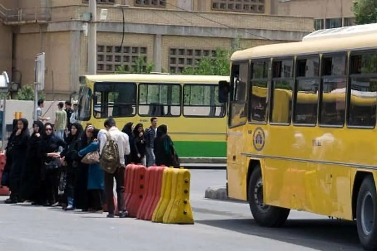(ویدئو) قاچاق سوخت با اتوبوس شرکت واحد در شهرری!