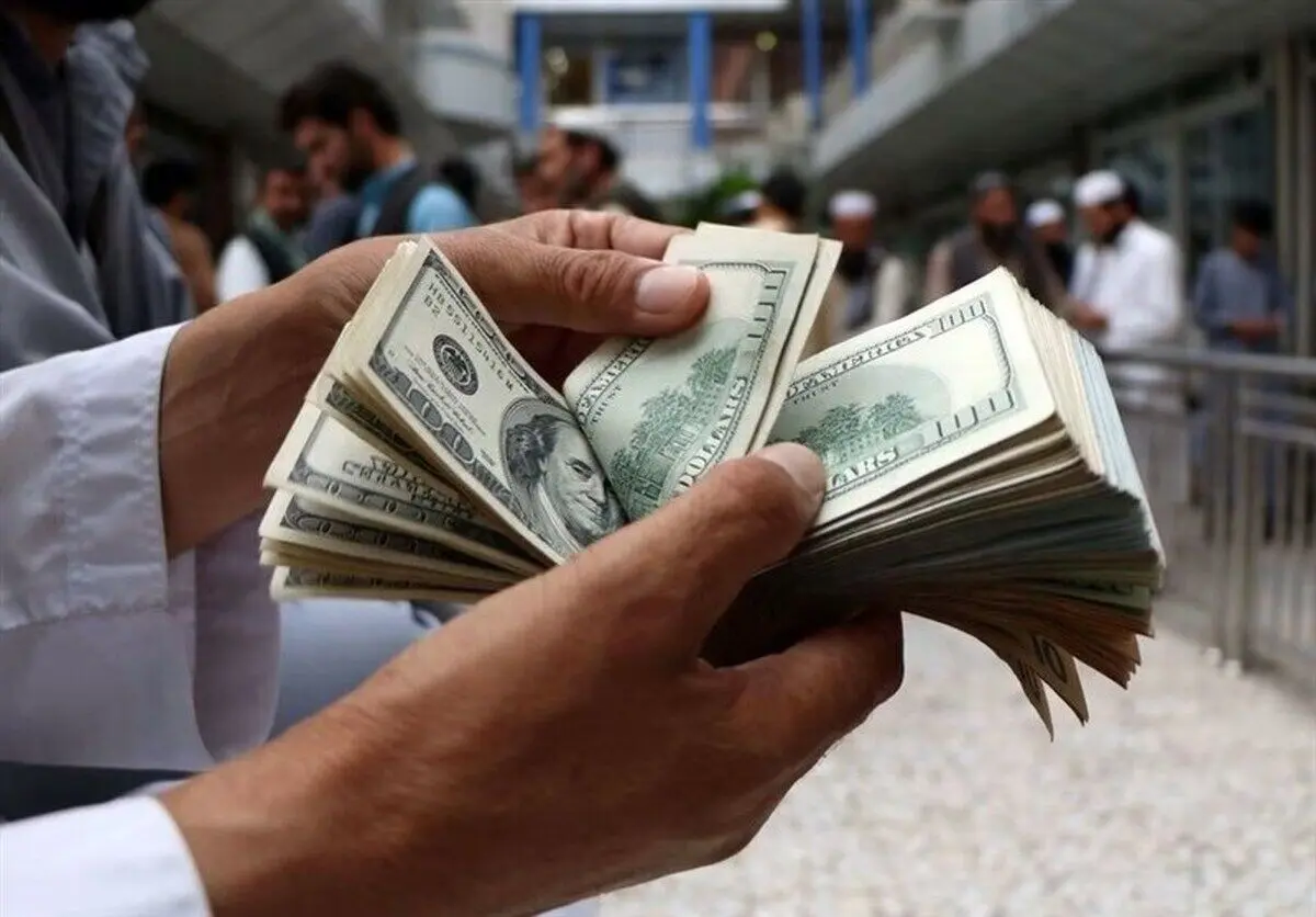 بازی سهامداران در زمین ارزی