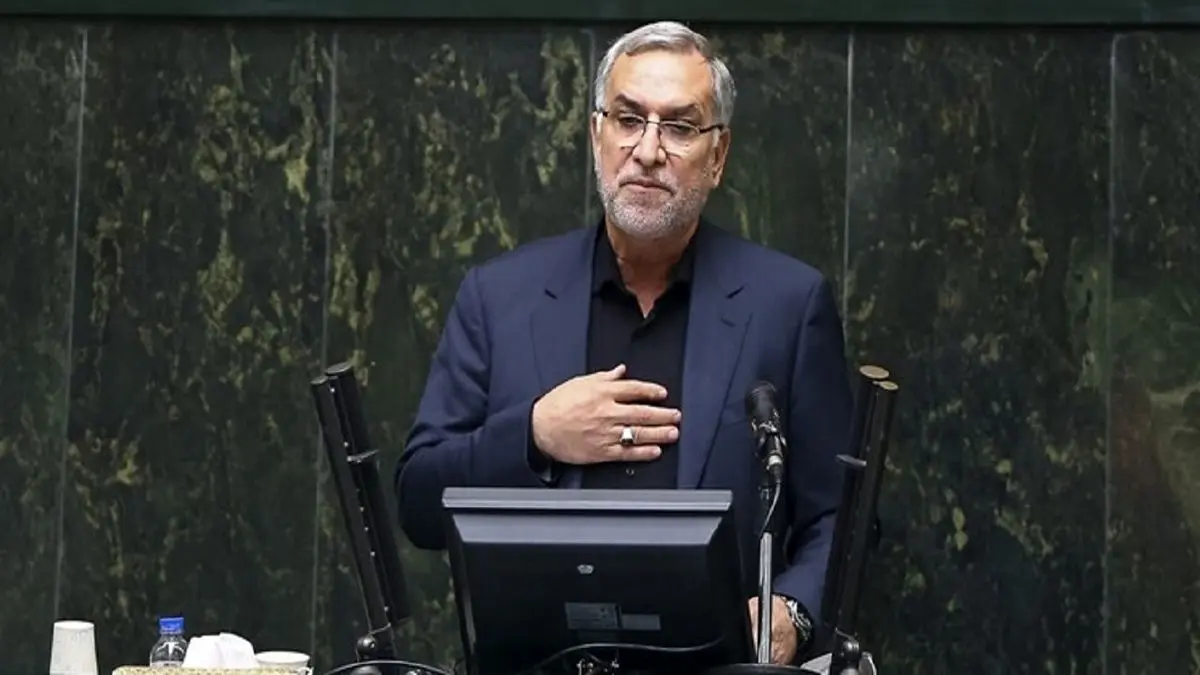 وزیر بهداشت:۱۵۰ داروخانه به دلیل تخلفاتشان پلمب شدند