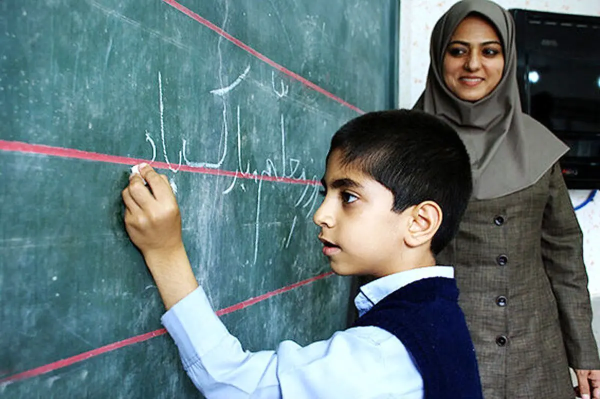 آزمون استخدام دبیر و هنرآموز ۱۲ مرداد برگزار می‌شود