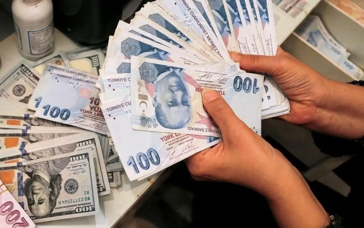 تضعیف لیر ادامه می‌یابد