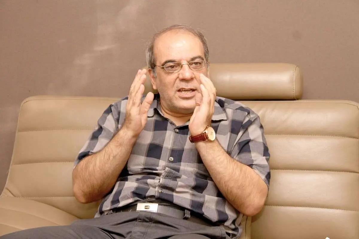 عباس عبدی: پرسشنامه دانشآموزان پیمایش یا پروندهسازی؟