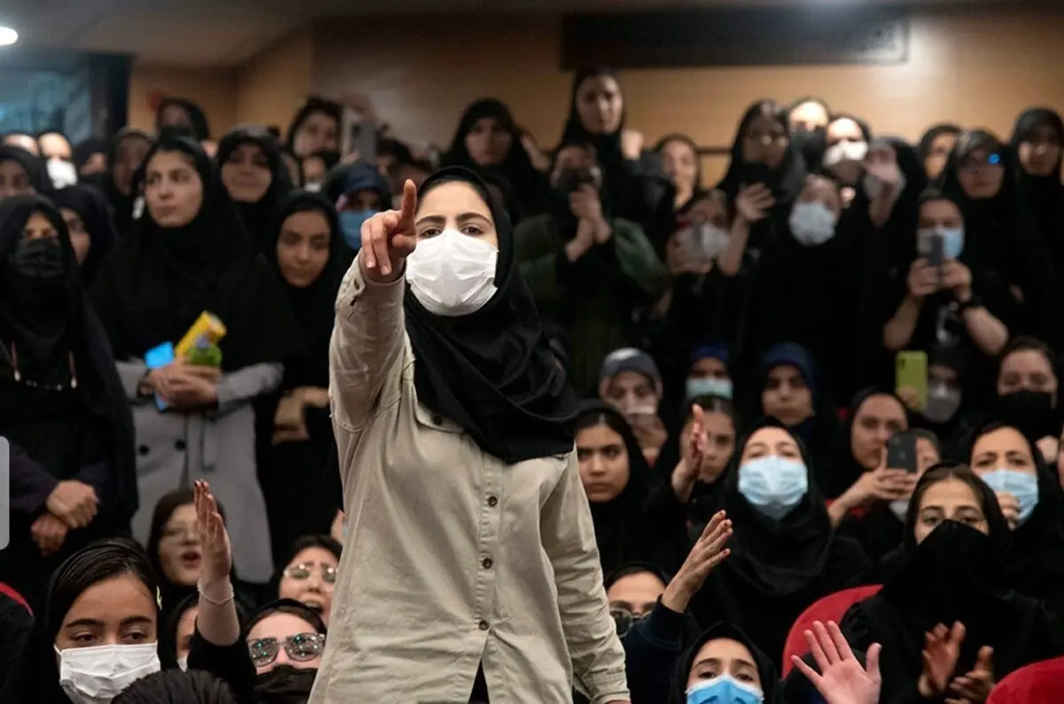 (ویدئو) تغییر نسل‌ها چقدر بر دیگر مردم جامعه اثر دارد؟ آیا نسل Z تنها می‌ماند یا بقیه را با خود می‌برد؟