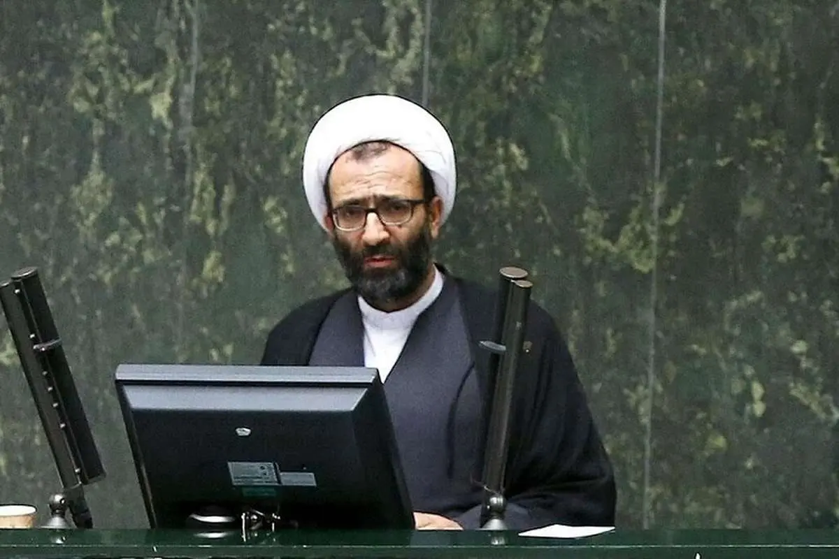 سلیمی: مجلس «آقا اجازه» نیست