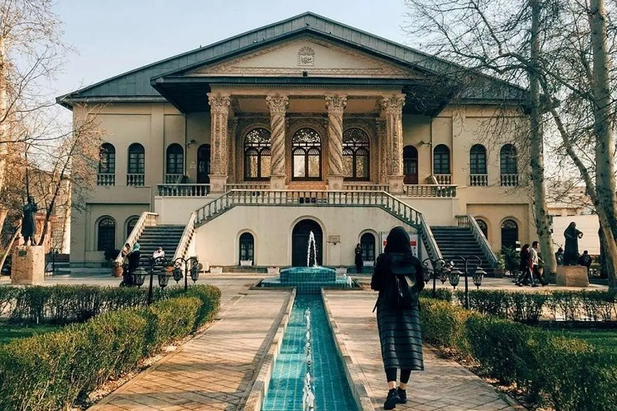 هدیه لوکس ناصرالدینشاه به دخترش را ببینید/ از نخل طلا در اینجا نگهداری میشود
