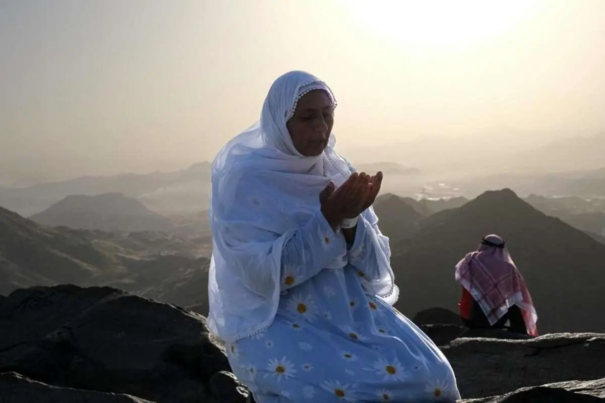 (تصاویر) حضور زائران در غار حرا