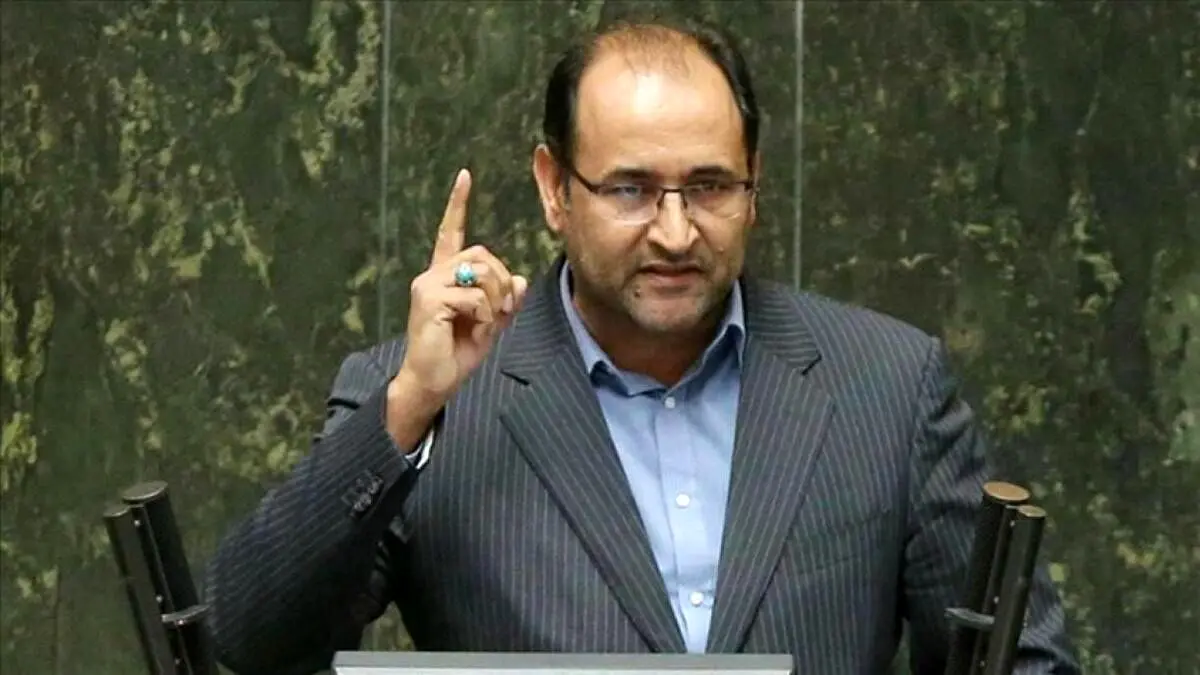 رحیمی‌جهان‌آبادی: ۸۰ نماینده استیضاح وزیر کشور را امضا کرده‌اند/این استیضاح باید اعلام وصول شود