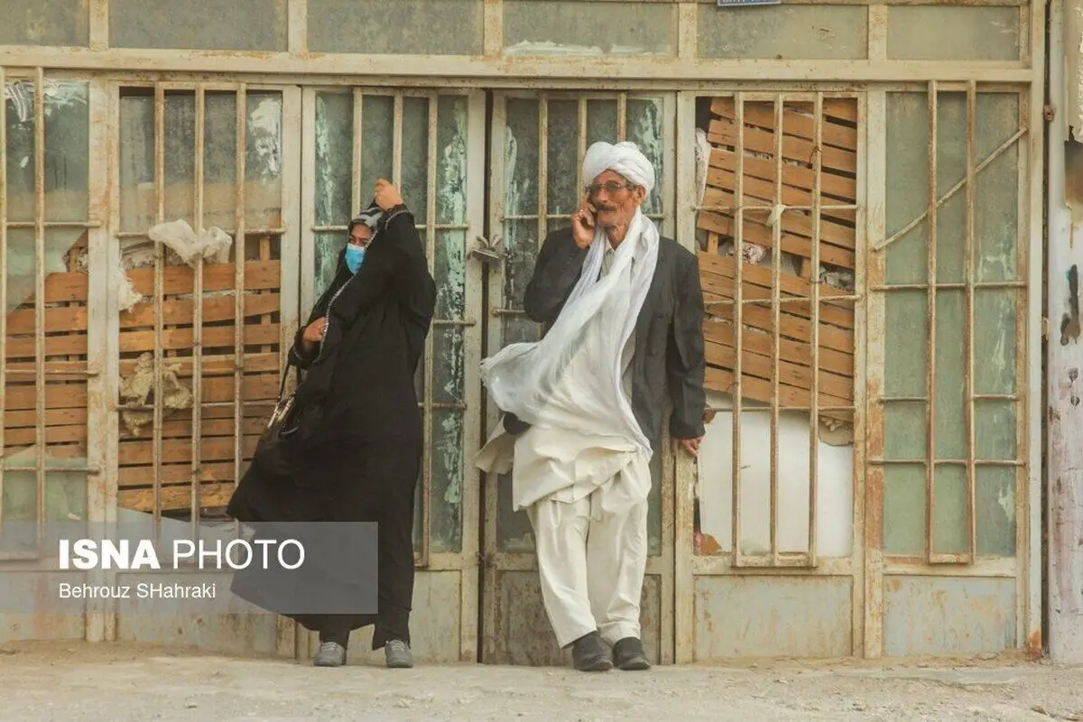 (تصاویر) طوفان گرد و خاک در سیستان و بلوچستان