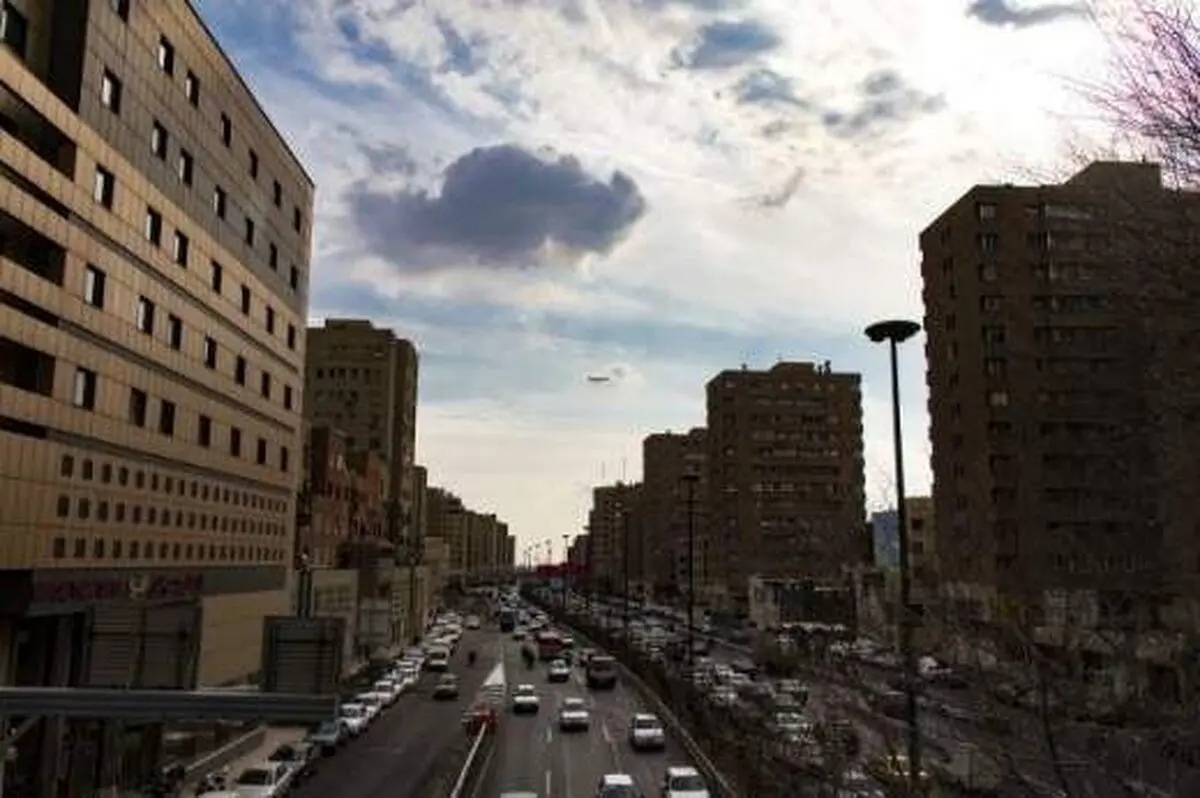 قیمت‌ آپارتمان در منطقه ۱۰ تهران/ بازار کوچک‌متراژها کساد شد؟