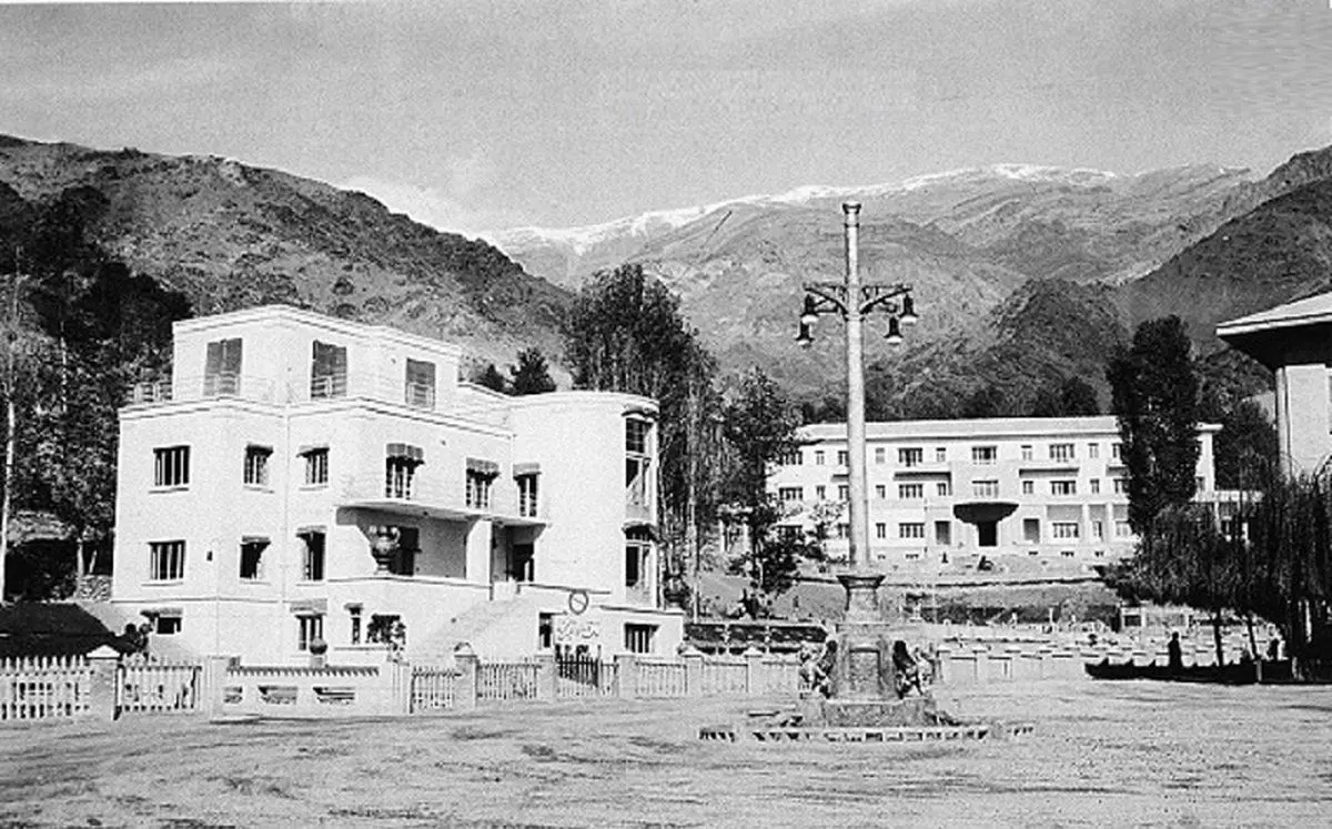 ۳ عکس شگفت انگیز از خانه‌های اعیانی دربند تهران؛ سال ۱۳۱۵