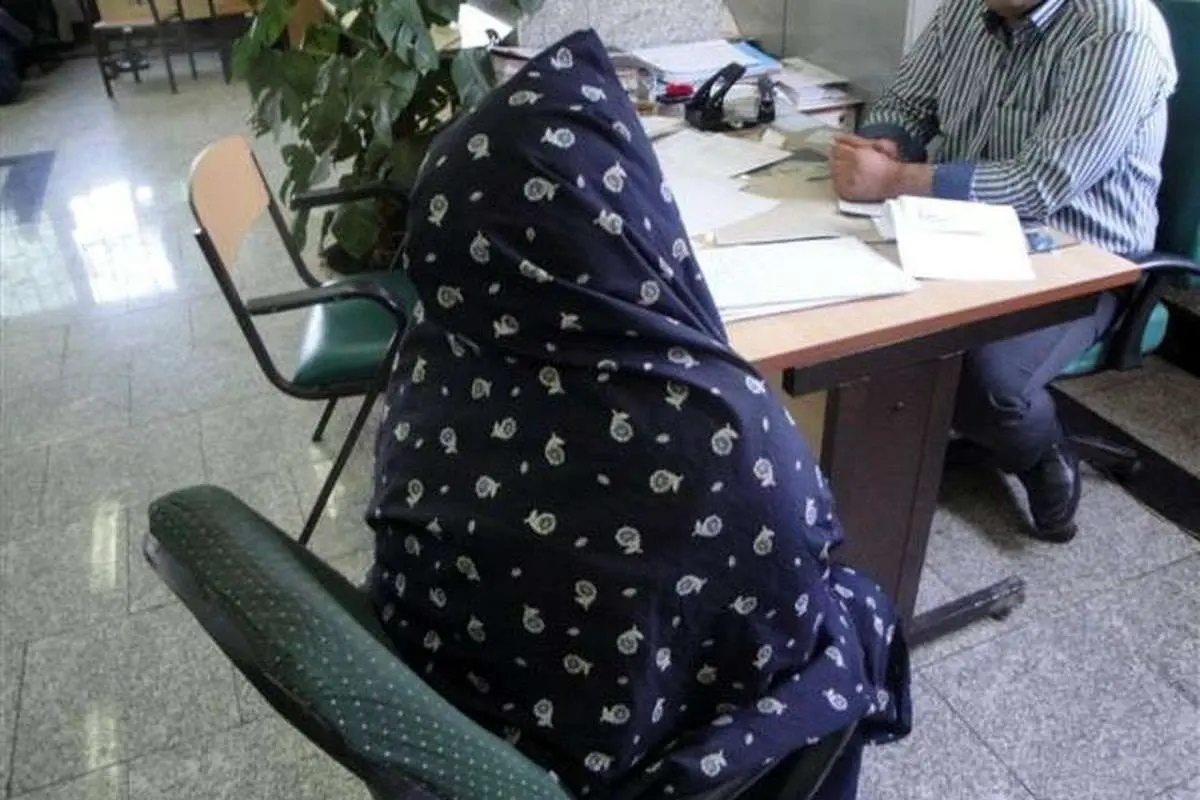 مرگ پسر ۴ ساله با ضربات دمپایی نامادری