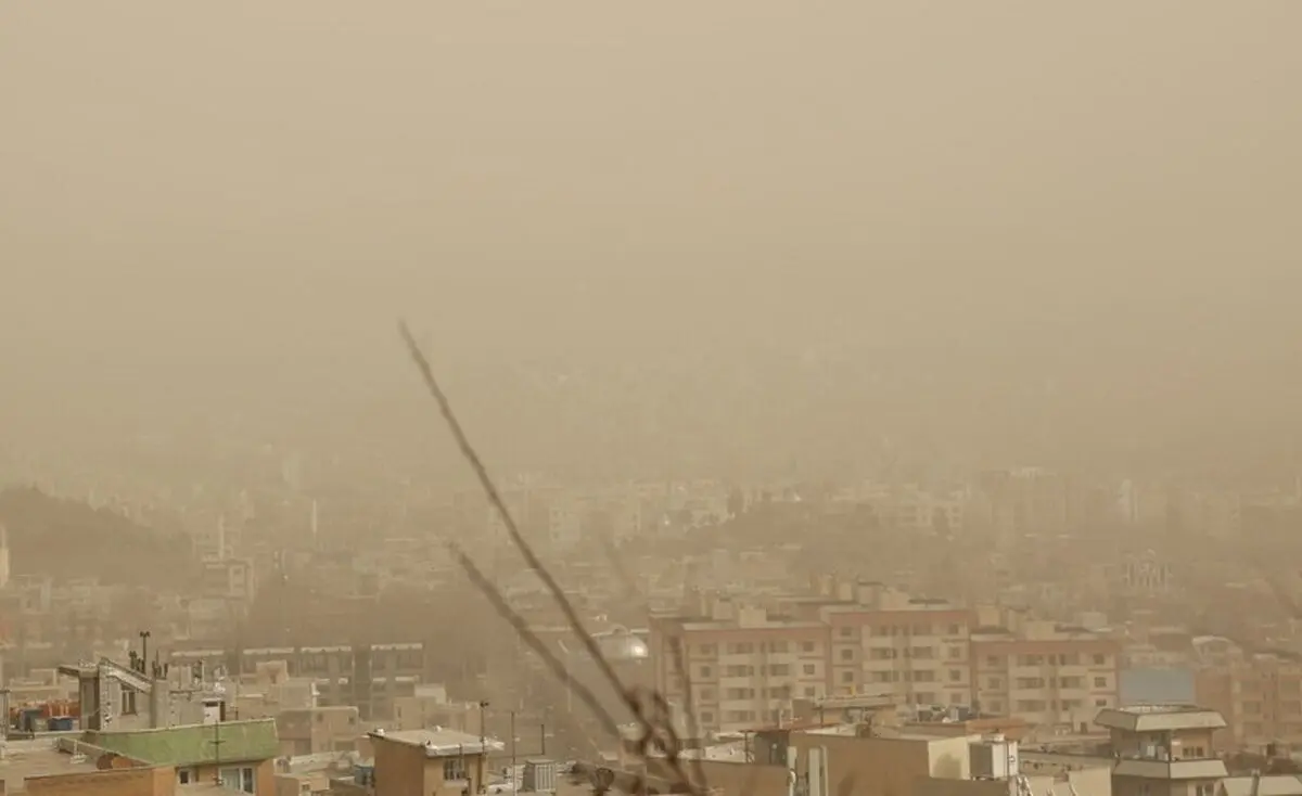 خیزش گرد و خاک در تهران/ کاهش دما از فردا