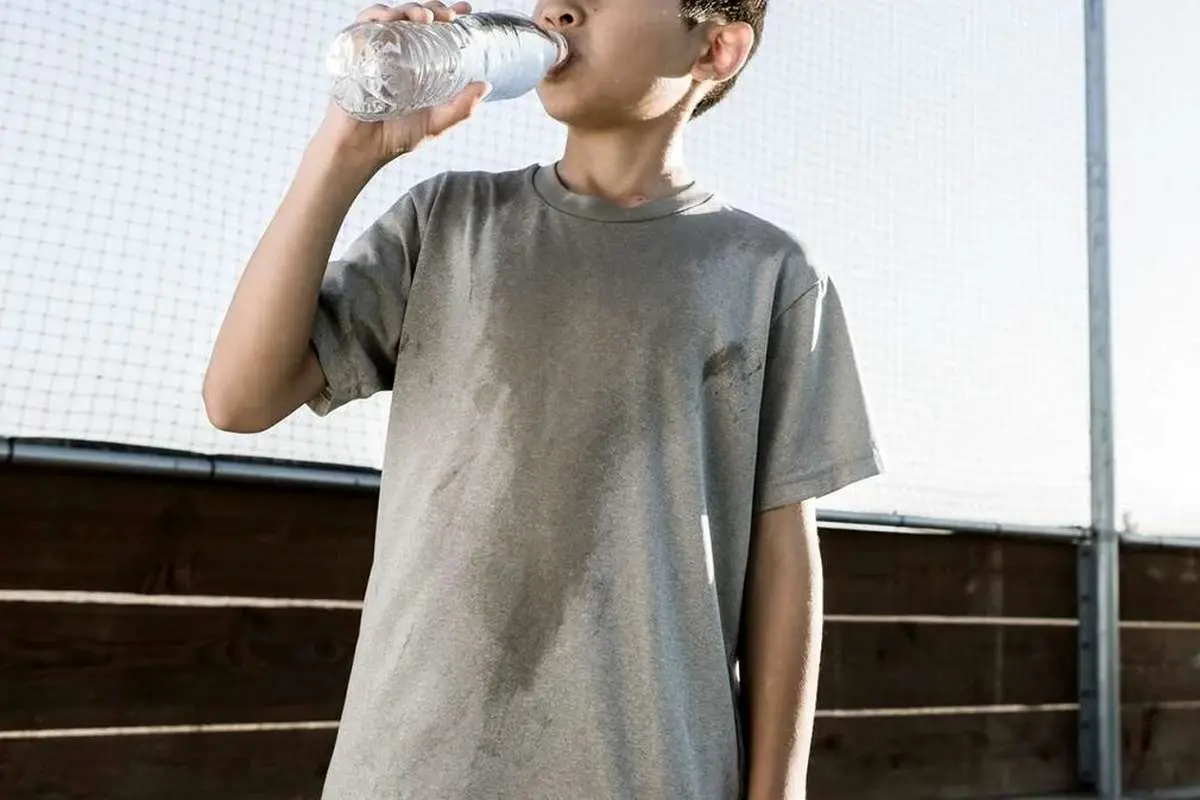 ۷ روش برای خنک نگهداشتن بدن و خانه بدون نیاز به دستگاه تهویه مطبوع هوا