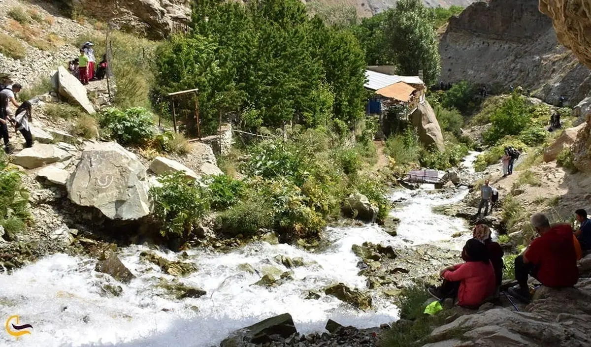 پایتخت‌نشین‌ها! این آبشار را حتما ببینید