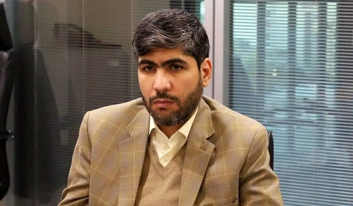 لطیفی: بنای دولت تعطیلی پنجشنبه است