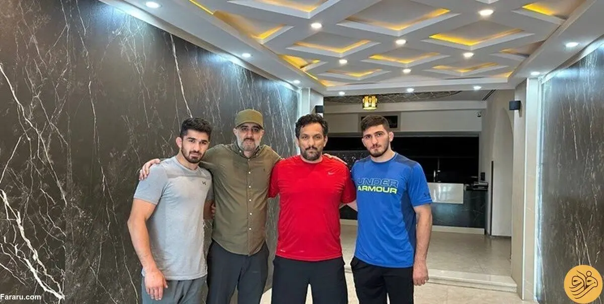 (عکس) دیدار علیرضا دبیر با مداح معروف