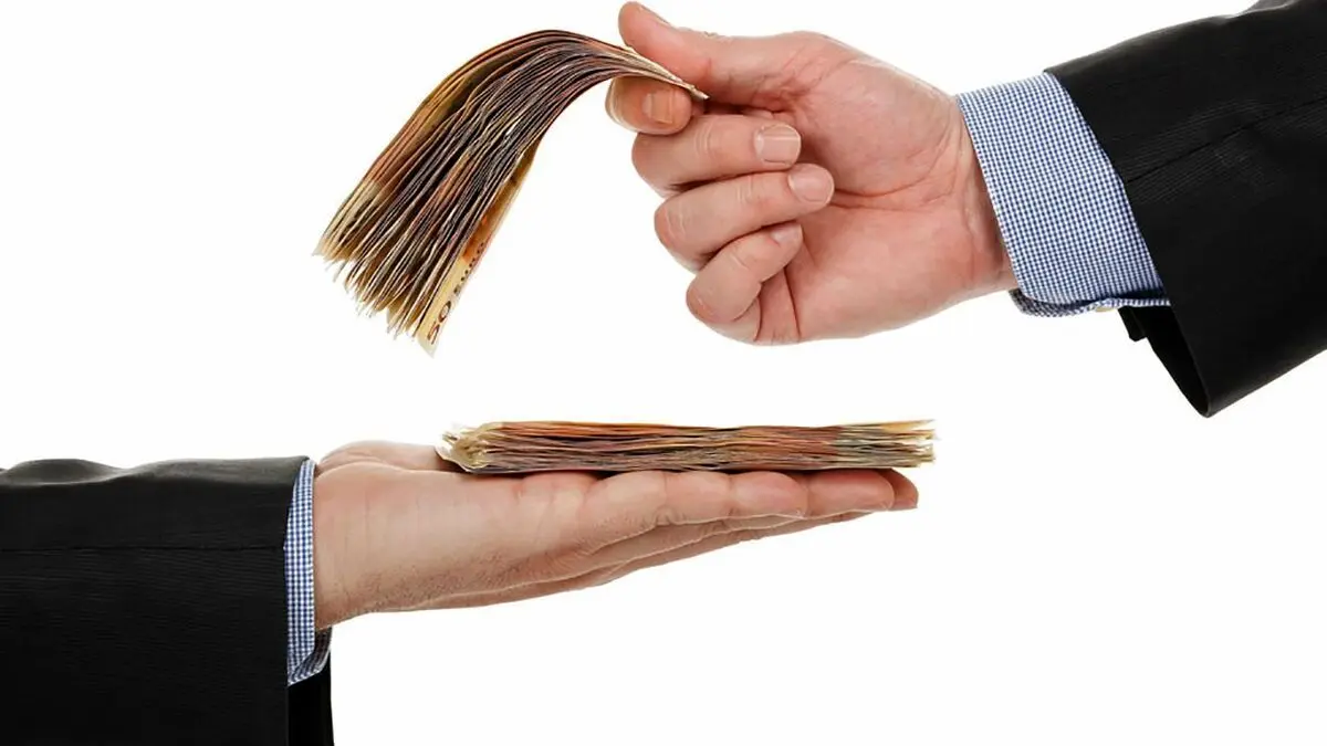 دستمزد‌ها وسط سال تغییر می‌کند؟
