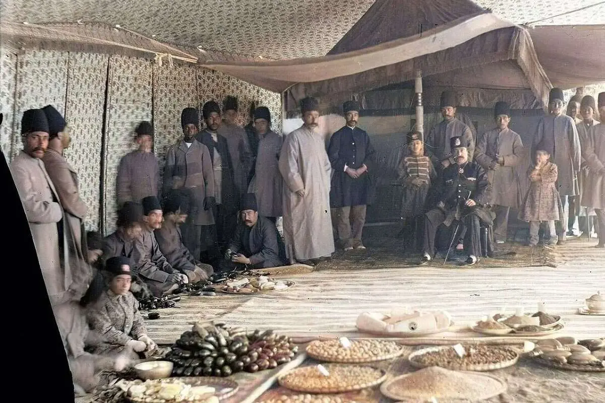 (تصویر) ماجرای بادمجان دور قاب چینهای دربار ناصرالدین شاه که لکه ننگ تاریخ شدند!