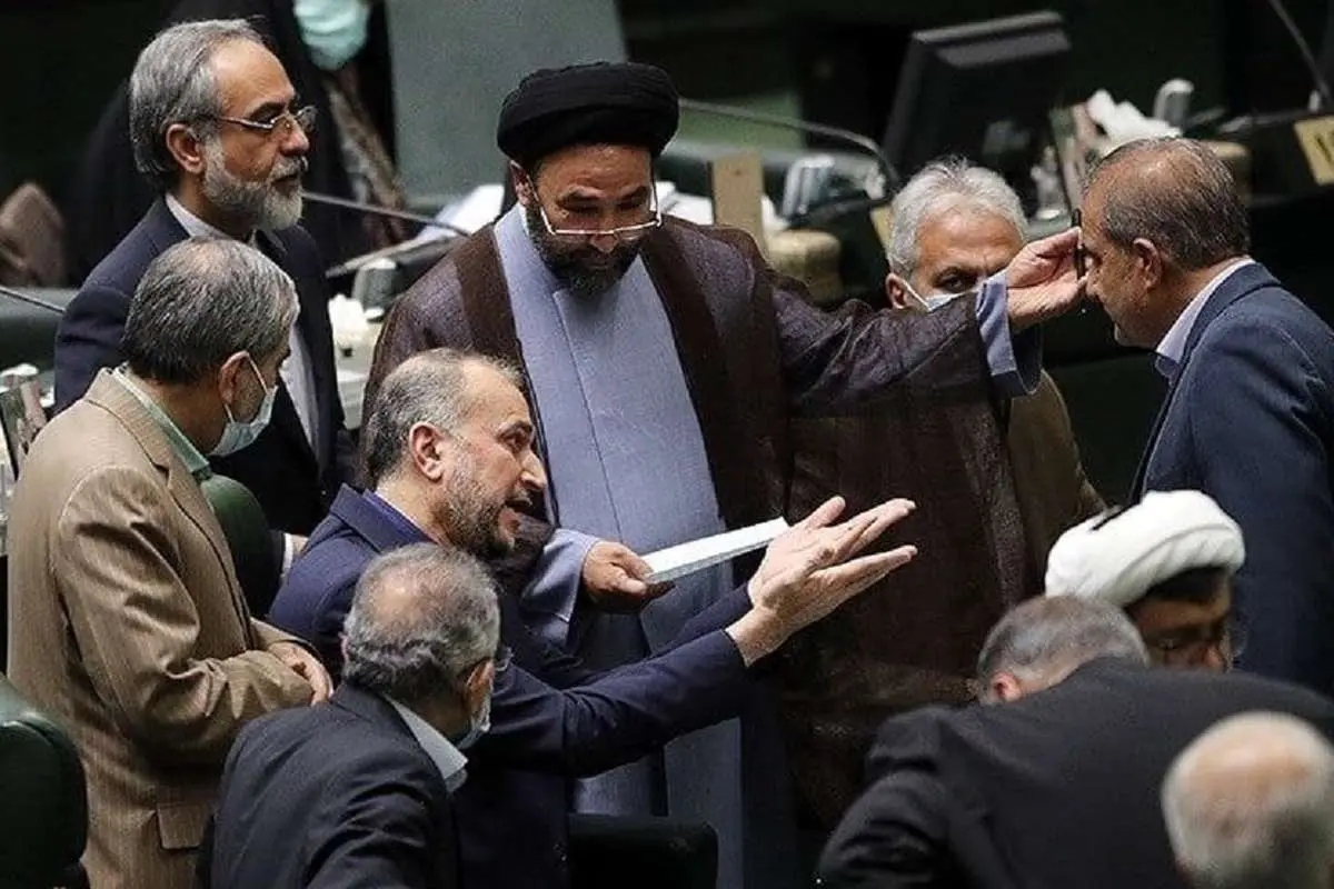 سیاست انتخاباتی جبهه پایداری ائتلاف یا اصلحگزینی؟