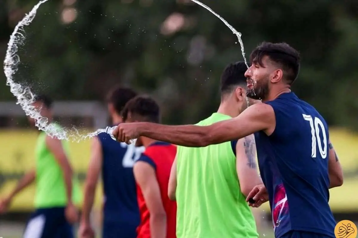 (عکس) گزینه پرسپولیس در تمرین سپاهان آفتابی شد