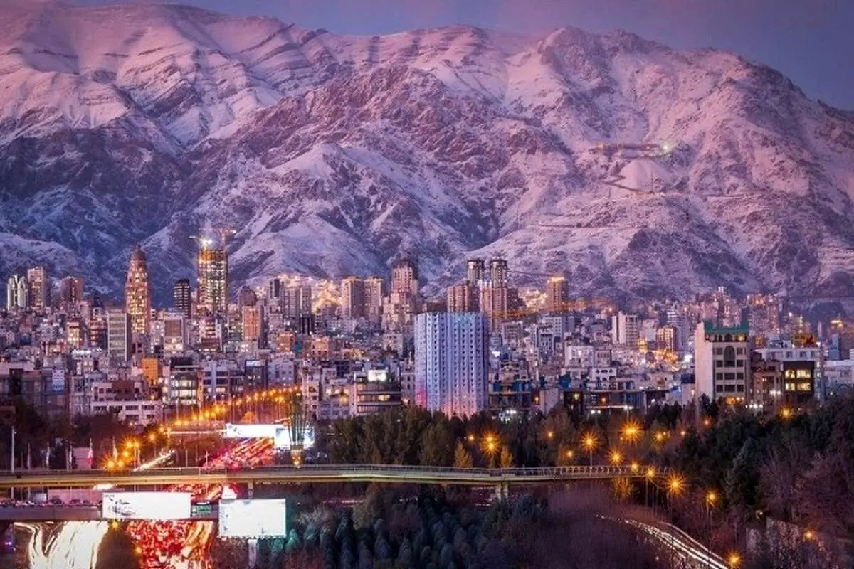 مقام وزارت راه: ۱۰۰۰ برج در تهران بر روی گسل ساخته شده / ۱۲ هزار پلاک ساختمانی بر روی حریم گسلی
