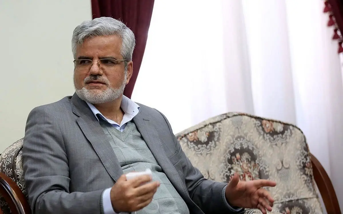 واکنش محمود صادقی به پوشش اعتراضات فرانسه در صداوسیما