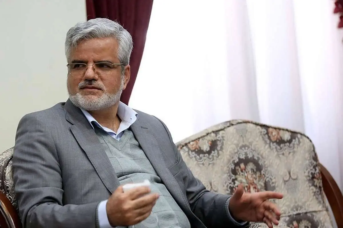 واکنش محمود صادقی به پوشش اعتراضات فرانسه در صداوسیما