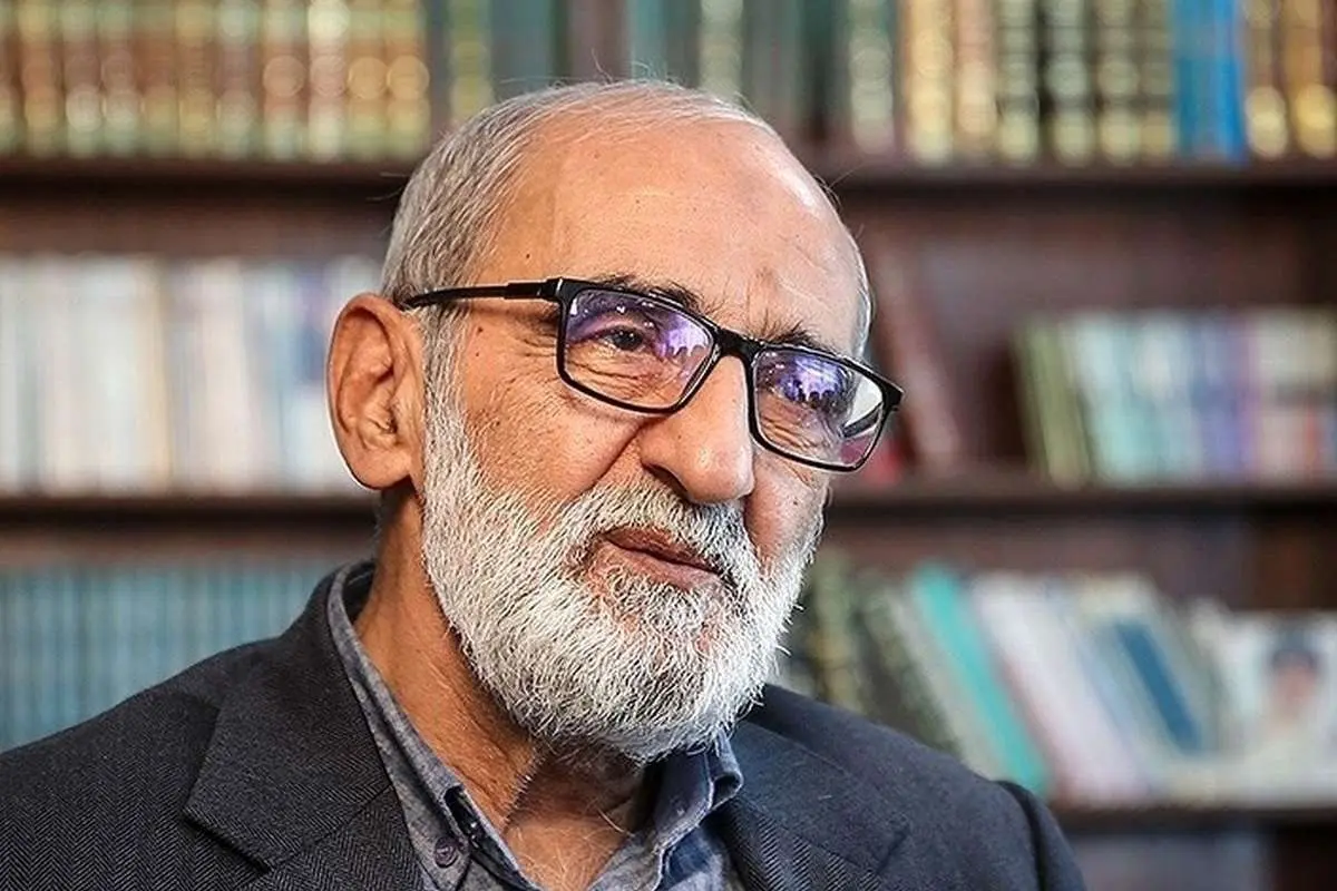 شریعتمداری: بسیاری از گزارشهای دروغ علیه نظام که در خارج از کشور مطرح میشود را از داخل میگیرند