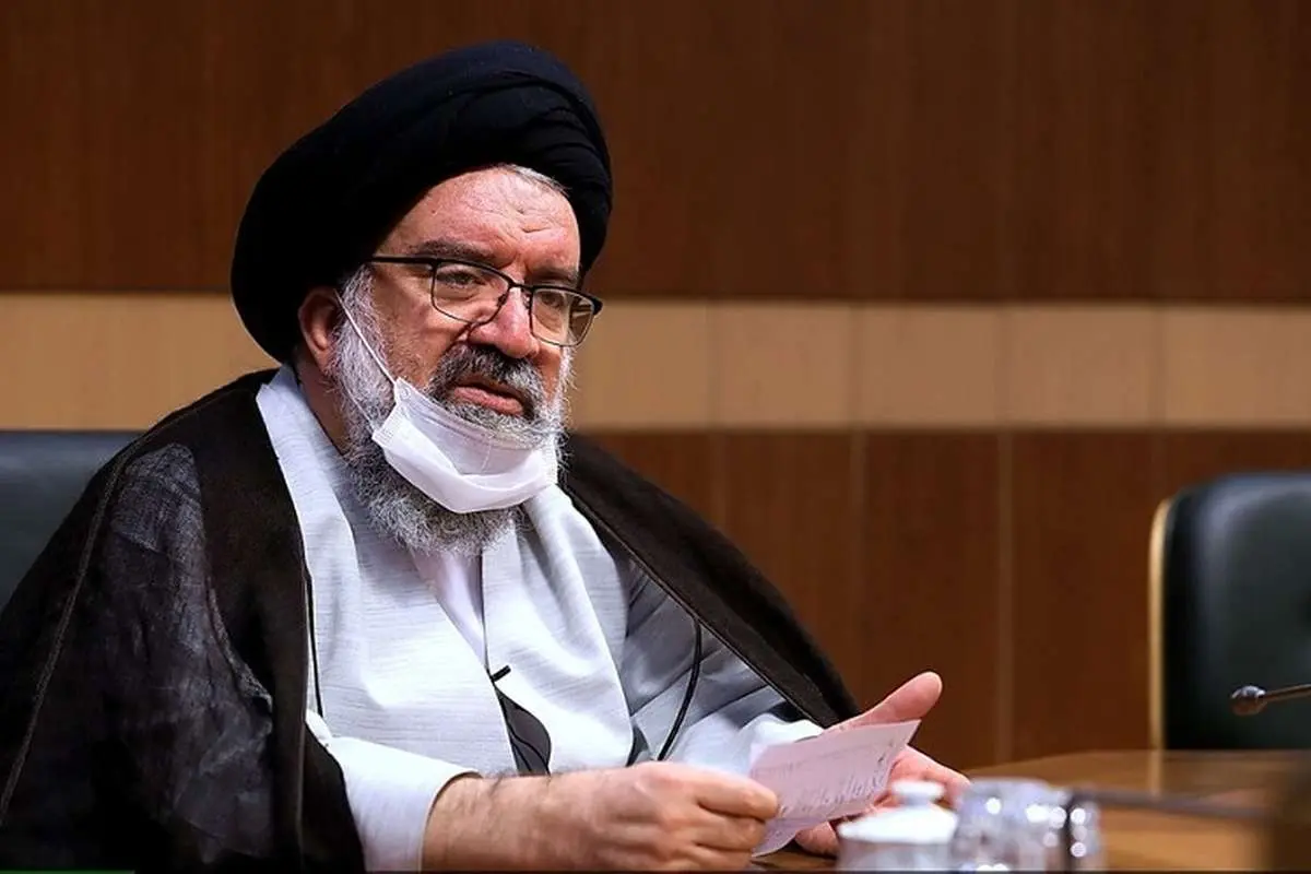 نظر جدید احمد خاتمی درباره سلبریتیهای پشیمان نشده