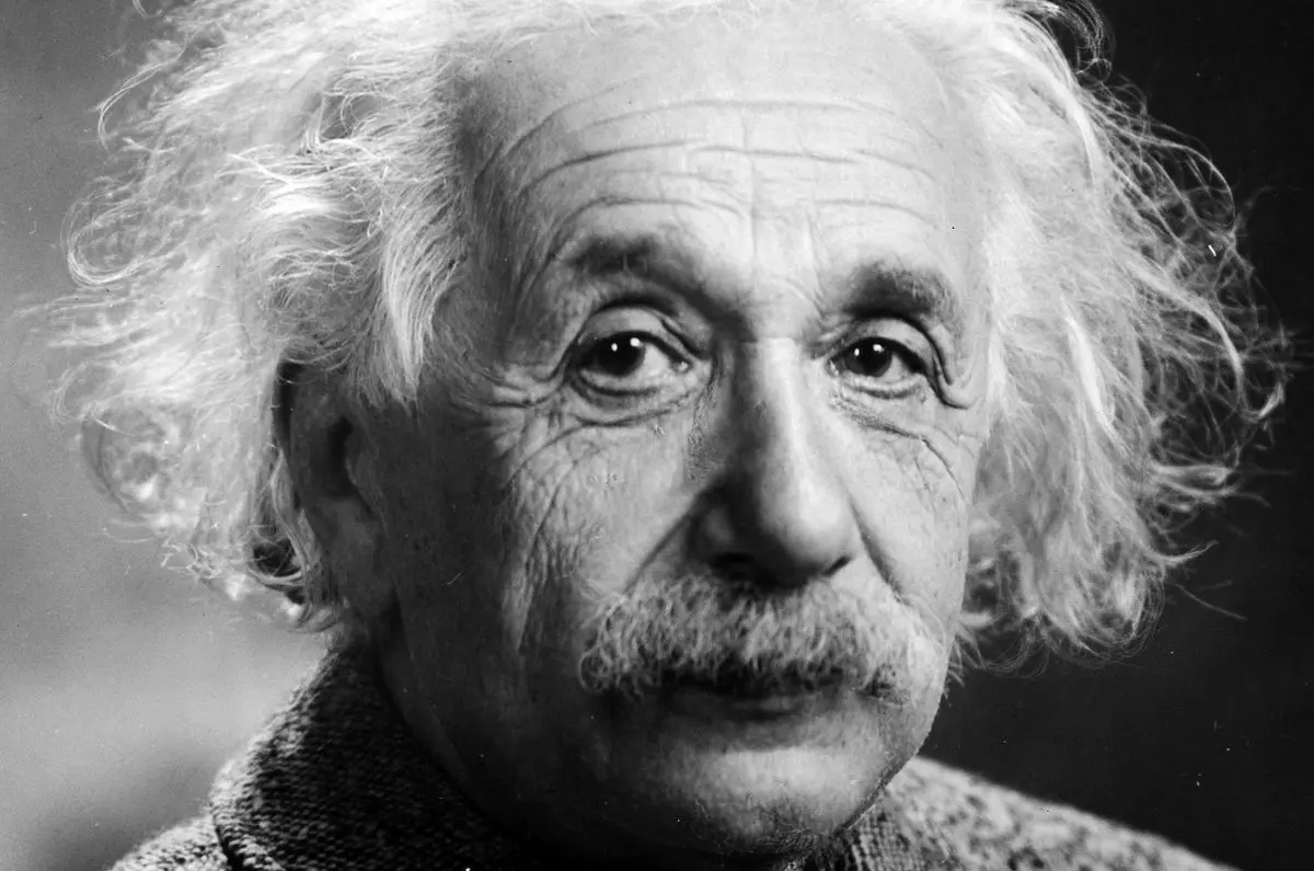در جستجوی مغز اینشتین: آیا آناتومی مغز «نابغه‌ها» متفاوت است؟