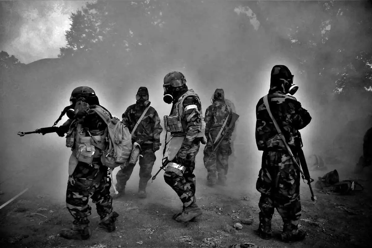 (ویدئو) ۷ آموزش سخت و خطرناک سربازی در دنیا