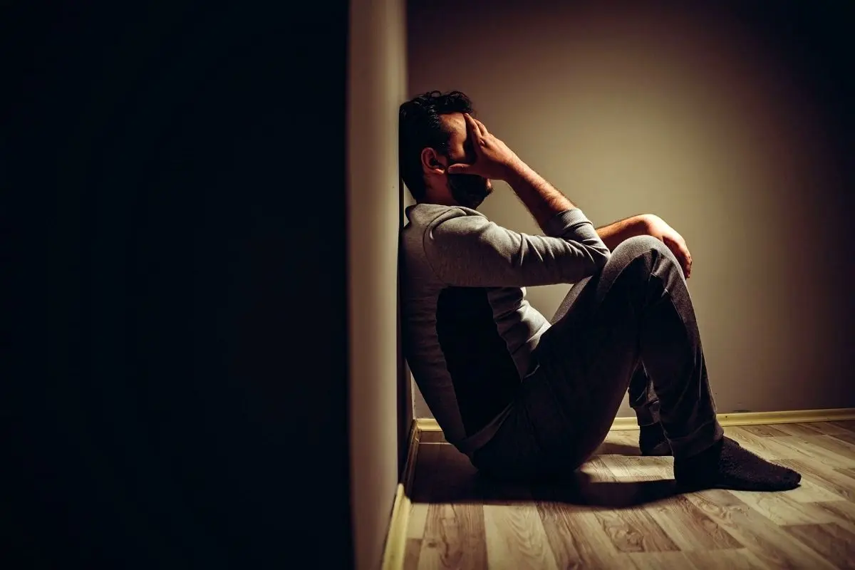 با این ۲۰ نکته عزیزتان را از غم نجات دهید