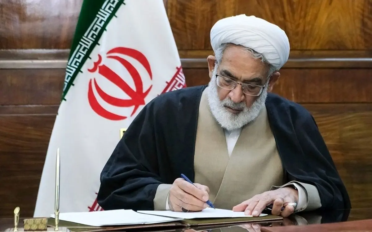 نامه منتظری به دادستان‌های کل عراق و سوئد/ فرد اهانت‌کننده به قرآن باید مجازات شود