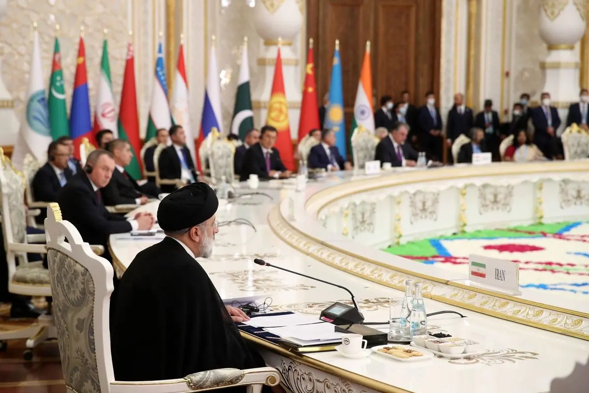 رئیسی: نظم عادلانه بین‌المللی، نیازمند حذف دلار است