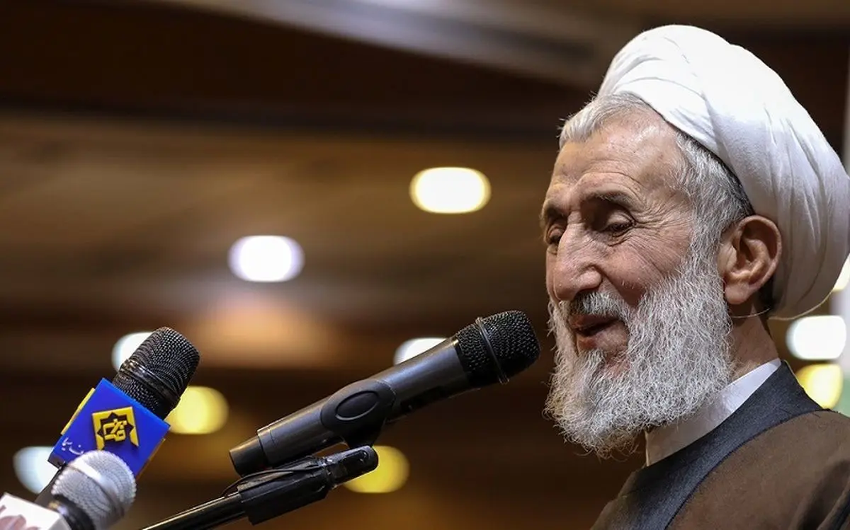 امام جمعه تهران: اگر می‌بینیم رهبر انقلاب میهمانان را روی زیلو پذرایی می‌کنند سبک امام علی است