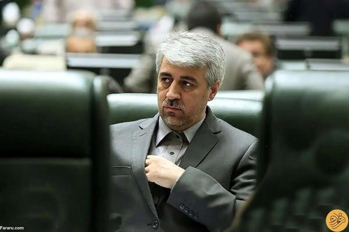 وزیر روی موج شایعه