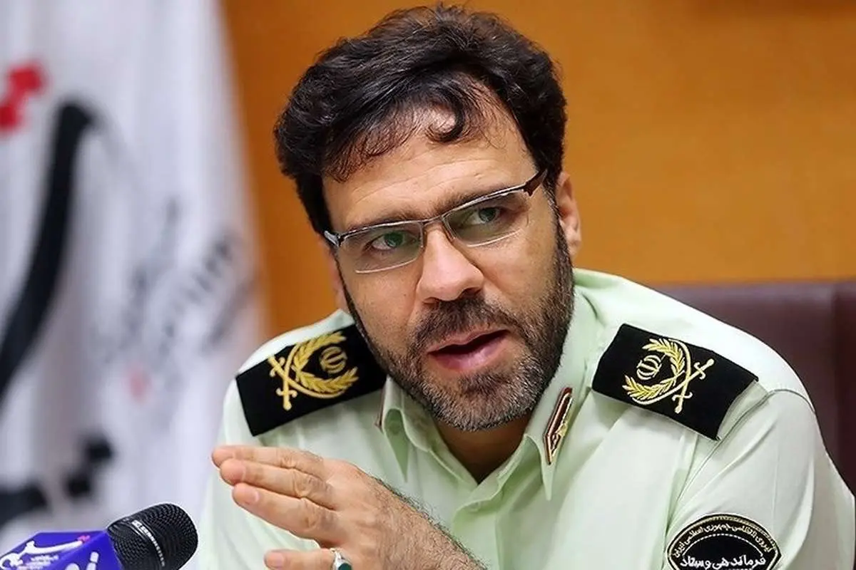 سخنگوی پلیس:
کشف حجاب جرم است