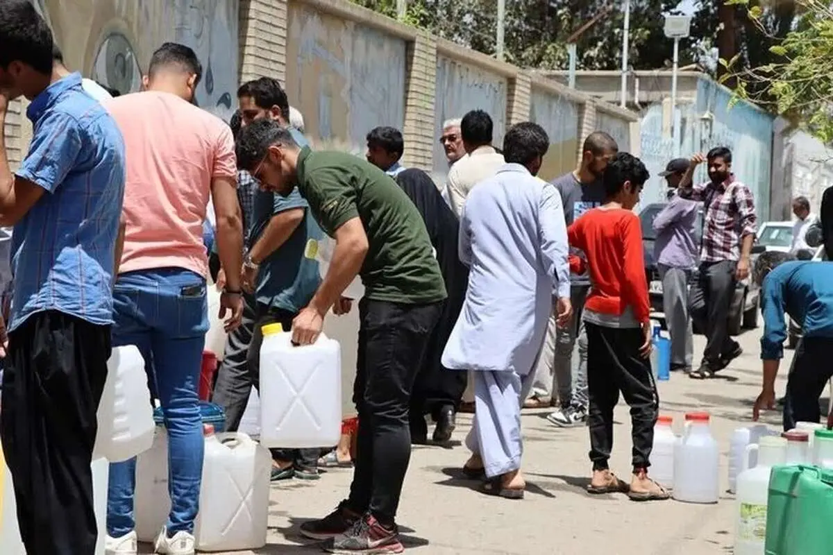 عکسی تلخ از زاهدان، بدون آب و در گرمای ۵۰ درجه