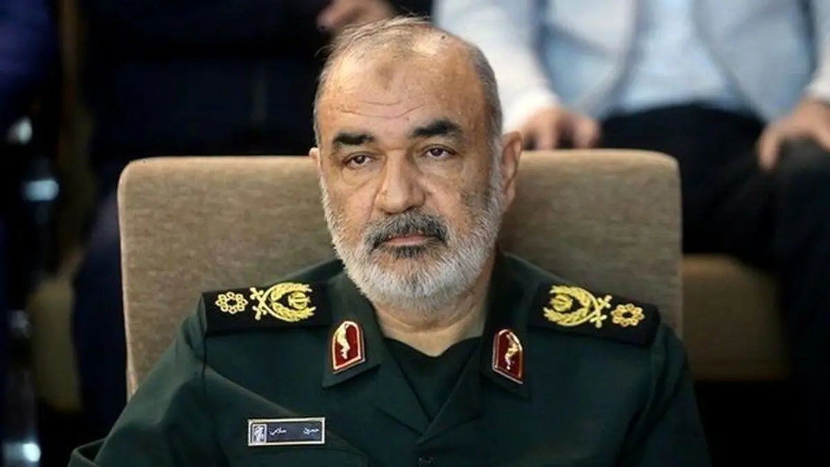 فرمانده کل سپاه: جنگ ما با دشمن، جنگ جذب جوان‌ها‌ست