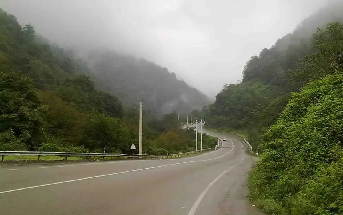 (ویدئو) تصاویر جادویی از گردنه حیران در مه غلیظ