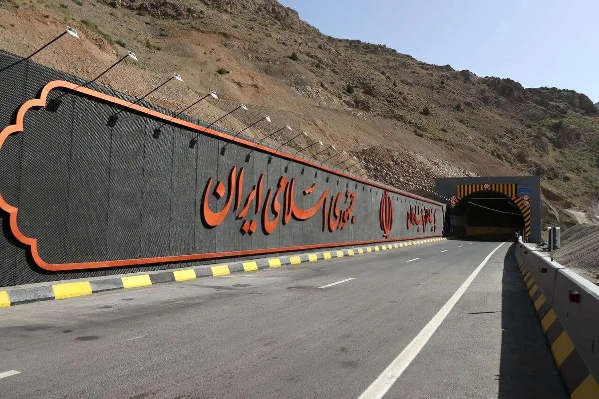 قطعه جدید آزادراه تهران- شمال از صبح امروز به روی مسافران باز شد