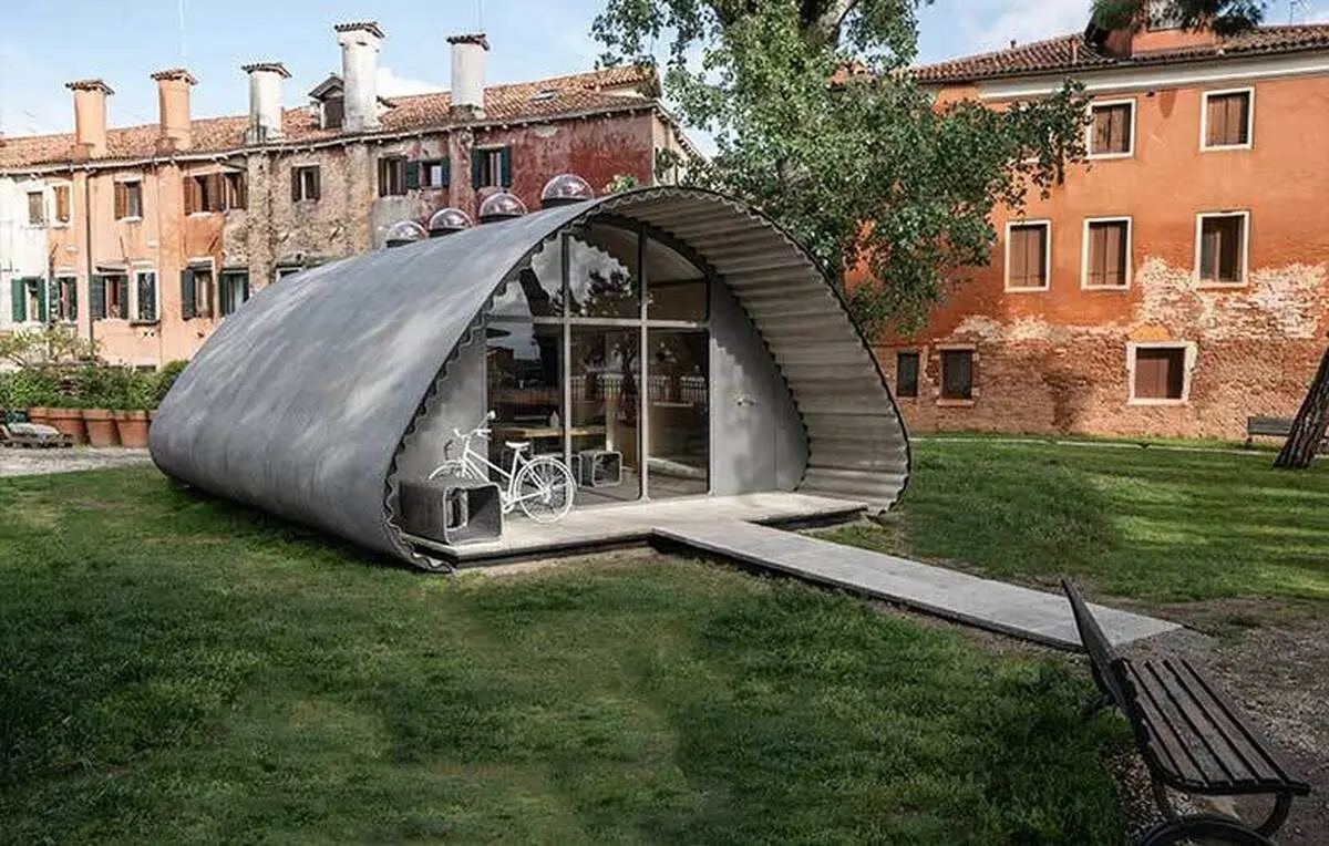 (تصاویر) طراحی خانه‌ای لوکس برای آوارگان با عمر ۲۰ سال