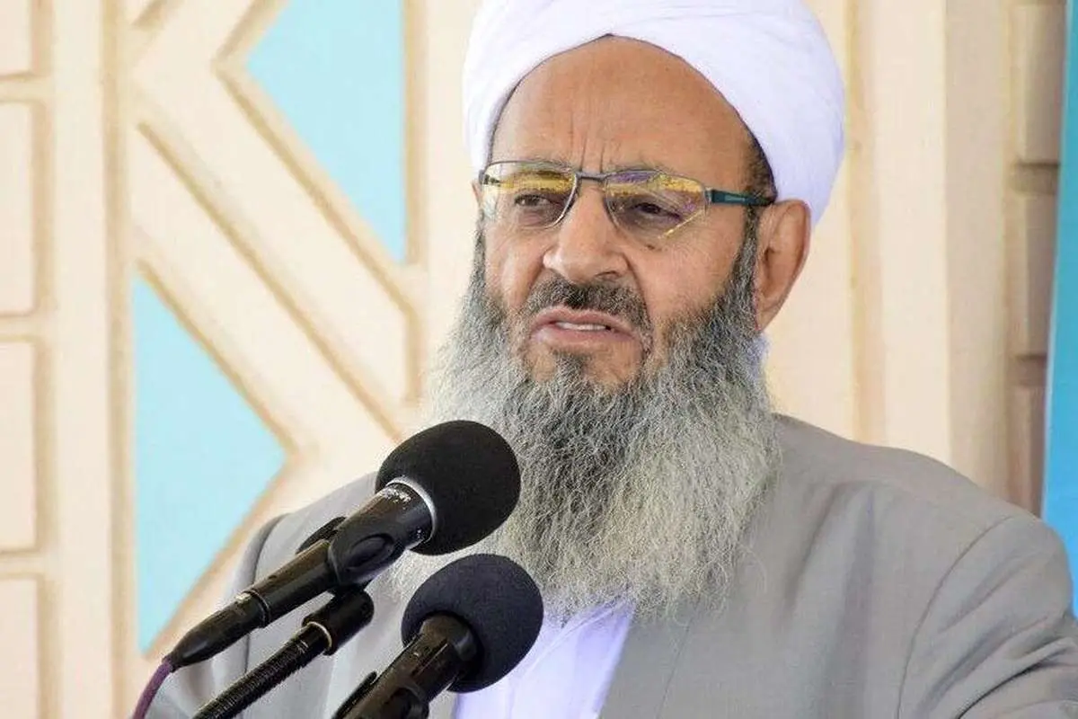 واکنش مولوی عبدالحمید به حادثه کلانتری ۱۶ زاهدان