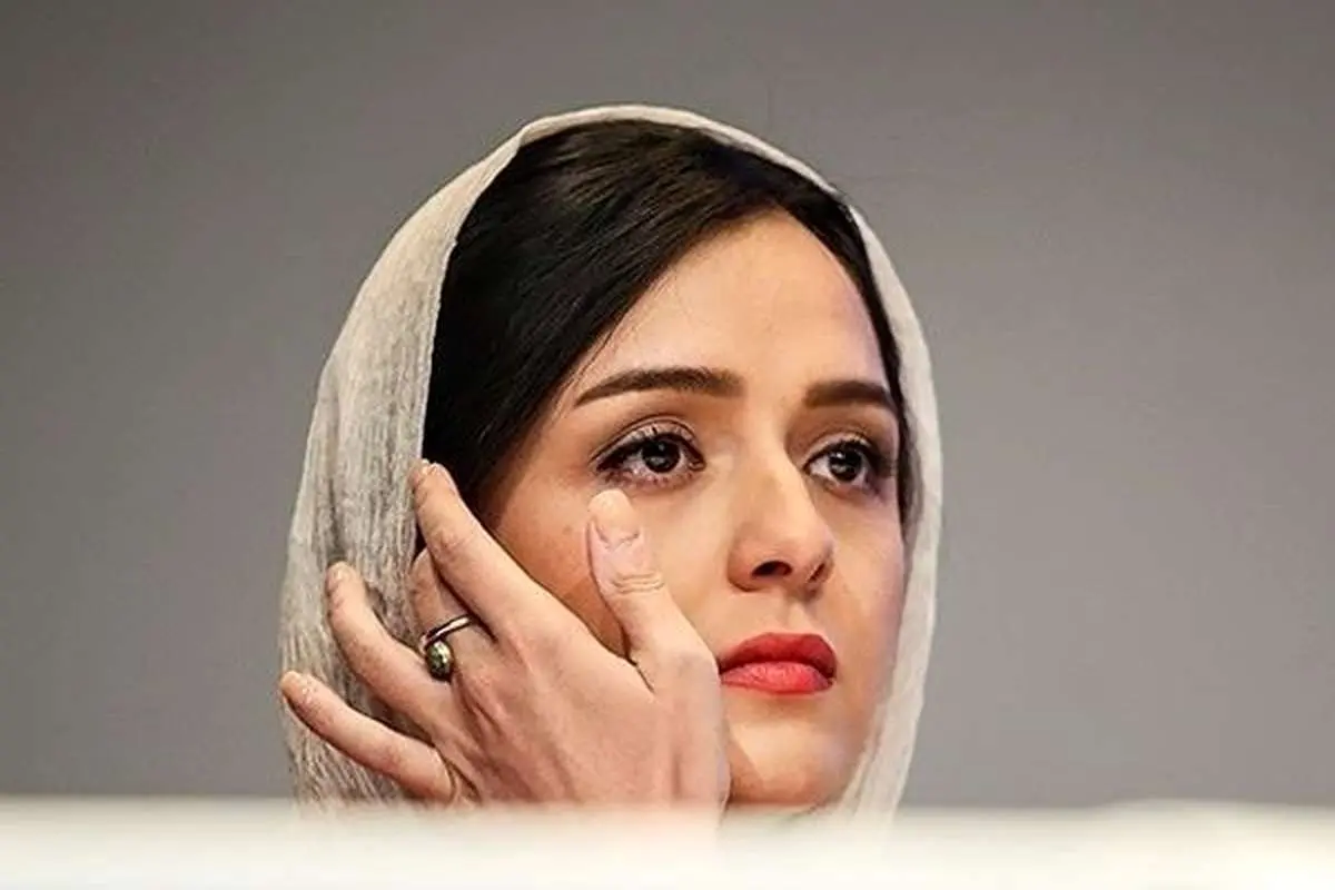 واکنش ترانه علیدوستی به شایعه مهاجرت: من ایرانم، پاسپورتم دست وزارت اطلاعات است