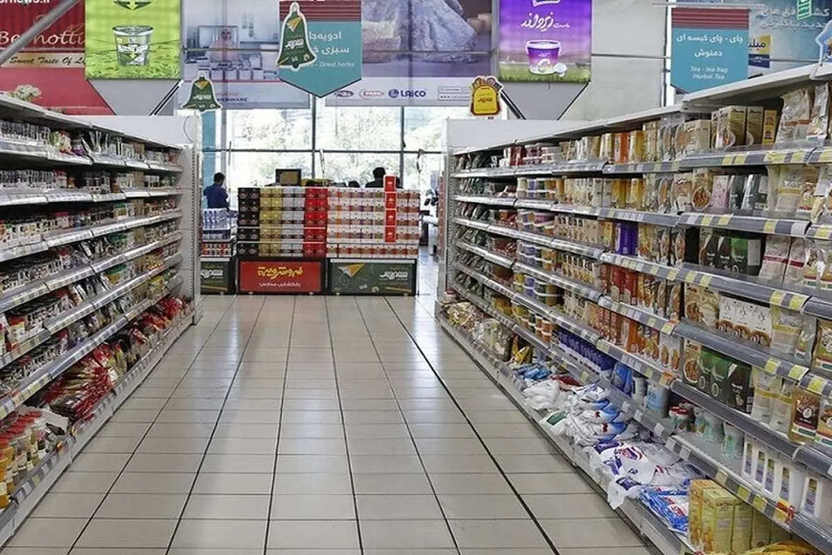 (ویدئو) روایت جنجالی از توزیع کالاهای فاسد در فروشگاهها!