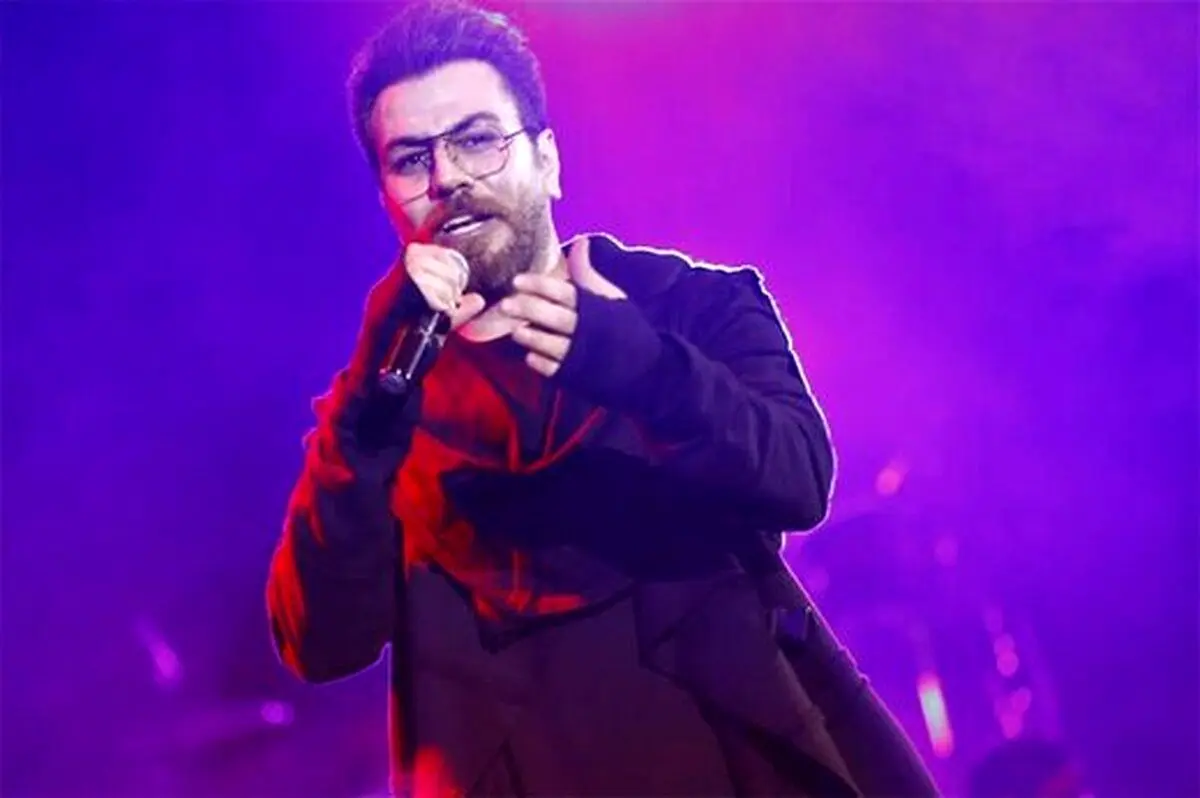 (ویدئو) اجرای خبرساز آهنگ معروف «آغاسی» در کنسرت اهواز