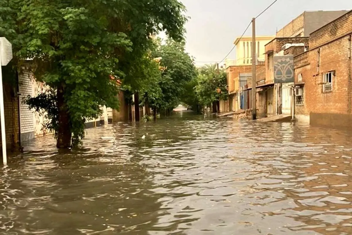 احتمال آبگرفتگی معابر در ۱۵ استان/ خیزش گرد و خاک در ۱۲ استان