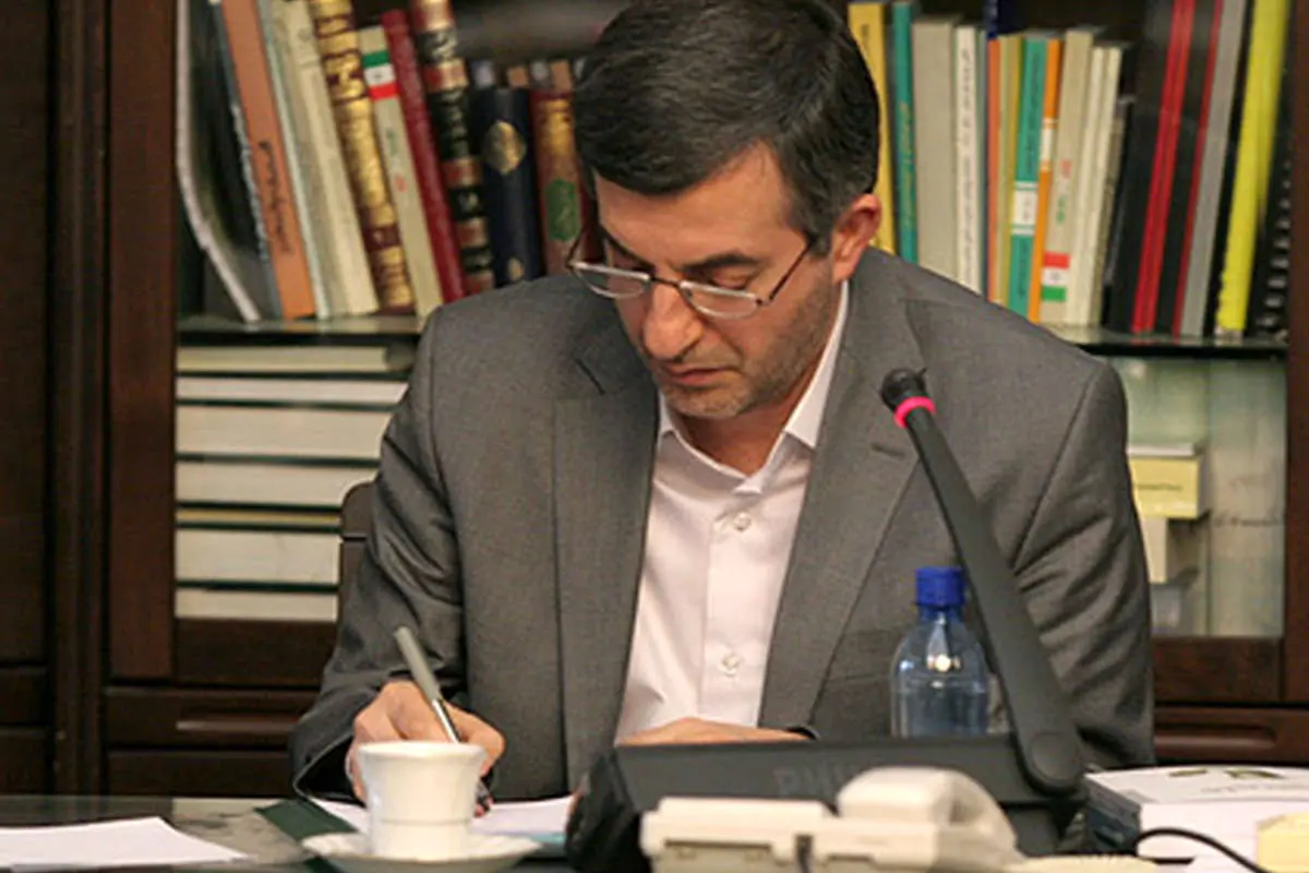عکس> جلسه خسارت جنگ جهانی با حضور مشایی