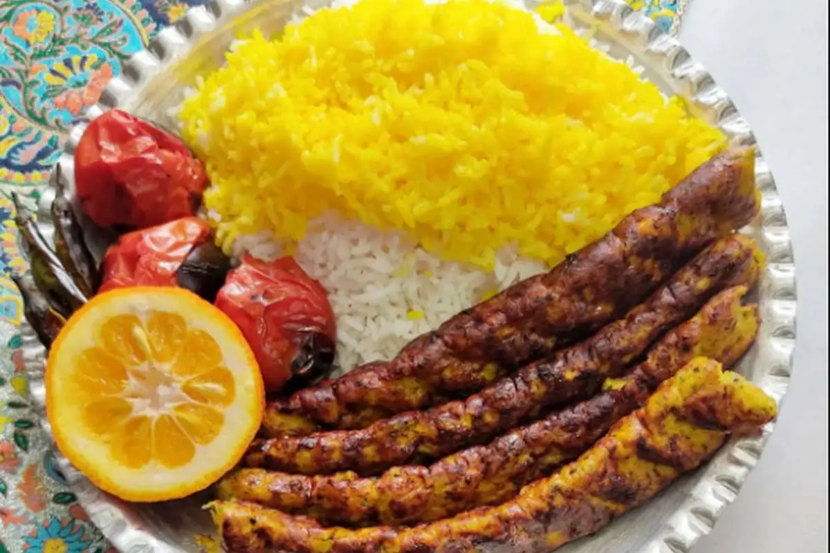 فوت و فن پخت کوبیده مرغ به روش بازاری