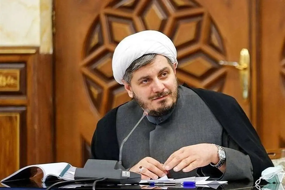 معاون دادگستری تهران: دولت از ادامه فعالیت لطیفی جلوگیری کند